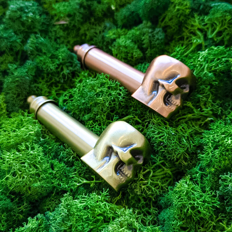 Pipa in metallo skull teschio